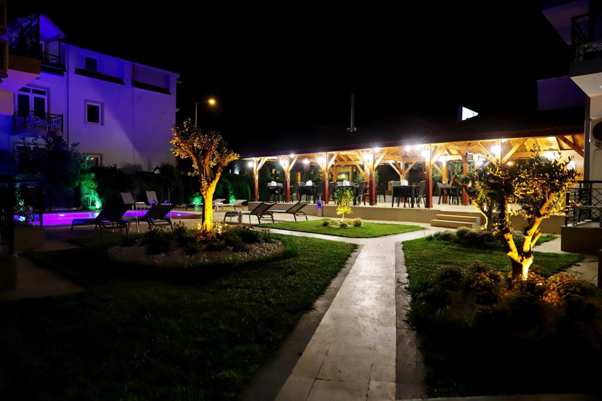 Akin Apart And Hotel Antália Exterior foto