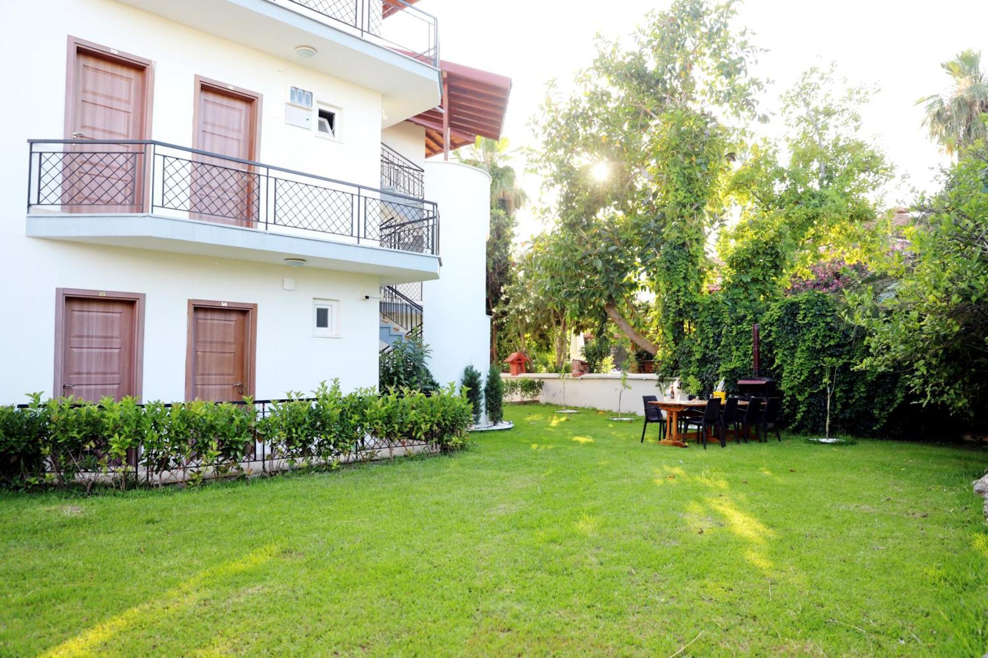 Akin Apart And Hotel Antália Exterior foto